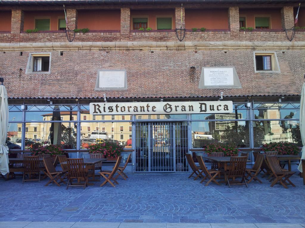 Hotel Gran Duca Livorno Zewnętrze zdjęcie